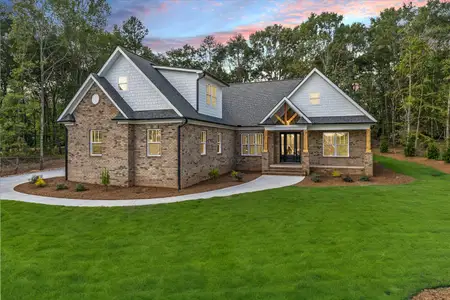 Double Springs by Hunter Quinn Homes in Taylors - image 17