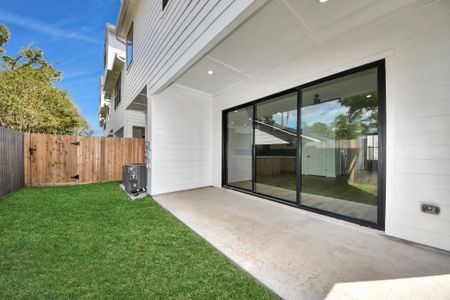 Courtyard 27