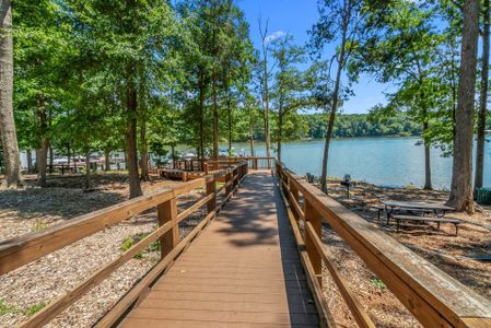 Waterfront at The Vineyards on Lake Wylie by Keystone Custom Homes in Charlotte - photo 24 24