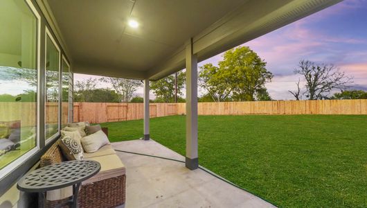 Caldwell Ranch by D.R. Horton in Rosharon - photo 32 32