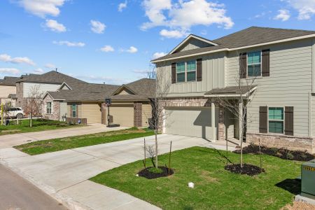 Clear Spring Meadows by M/I Homes in New Braunfels - photo 3 3