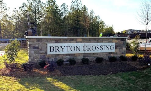 Bryton Crossing Townhomes by Eastwood Homes in Huntersville - image