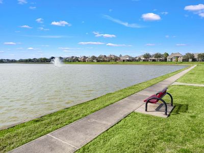 Sierra Vista by Davidson Homes LLC in Rosharon - image 18