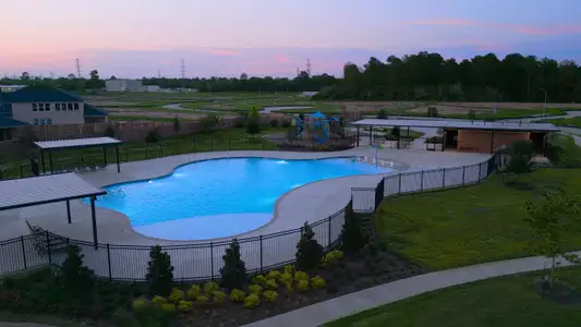 Raburn Reserve by Risewell Homes in Tomball - image 2