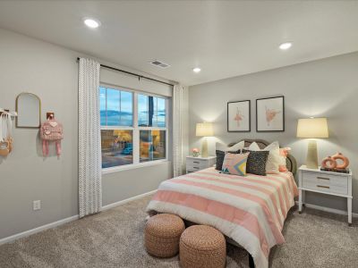 Ridgeline Vista: The Flora Collection by Meritage Homes in Brighton - photo 51 51