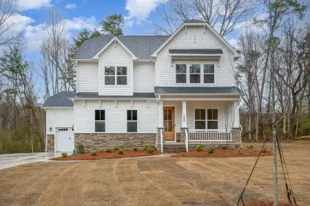 Edmunds Farm by Greybrook Homes in Clover - image
