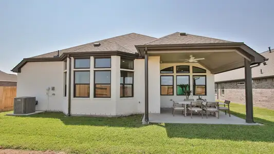 Sunterra by DRB Homes in Katy - image 4