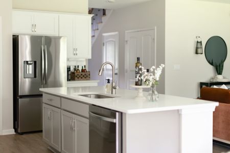 Majestic Oaks by Smith Family Homes in Brunswick - image 10