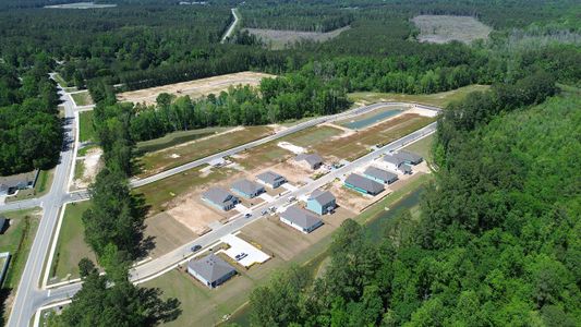 Hemingway Landing by D.R. Horton in Conway - image