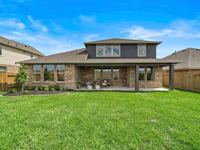 Sierra Vista by Davidson Homes LLC in Rosharon - image 8