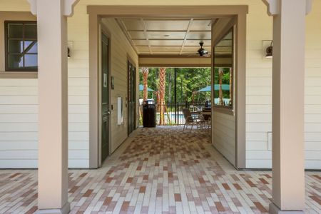 Jennings Farm 50' 32