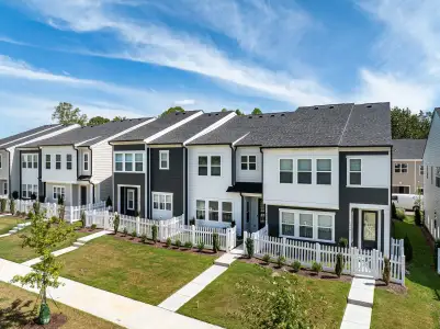 Ellis Townes by Tri Pointe Homes in Charlotte - image