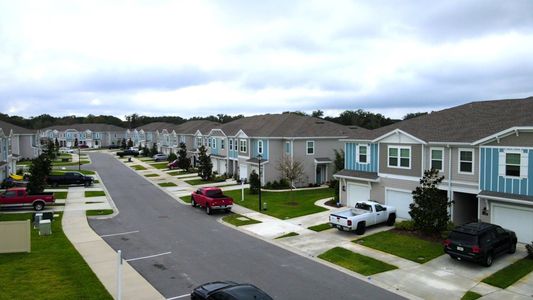 Hardwick Farms: Hardwick Farms - Townhome Collection by Lennar in Jacksonville - photo 0 0