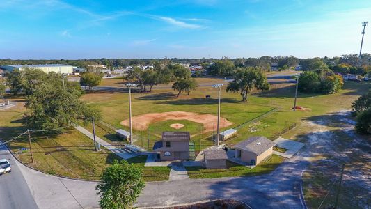 Horse Creek at Crosswinds Townhomes by D.R. Horton in Davenport - photo 11 11