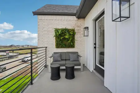 Austin Point Summit by Drees Custom Homes in Richmond - image 4