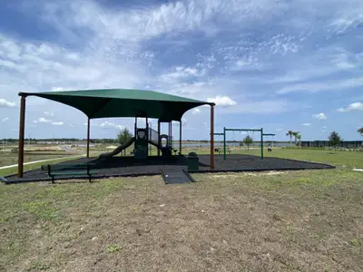 Eden Hills by Holiday Builders in Lake Alfred - image 3