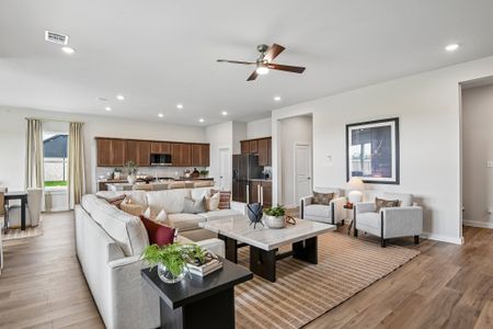 The Estates Collection at Overland Grove 9