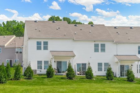 Bear Creek Glen by Drees Custom Homes in Columbia - image 4