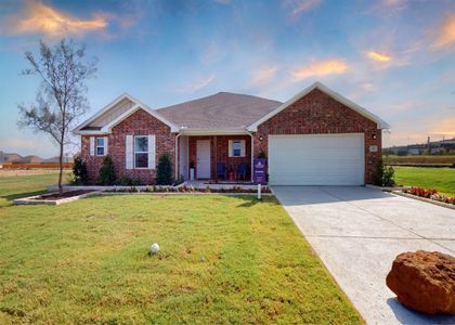 Courtland Place by Century Communities in Cleburne - photo 25 25