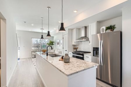 Geos - 2-Story Townhomes 18