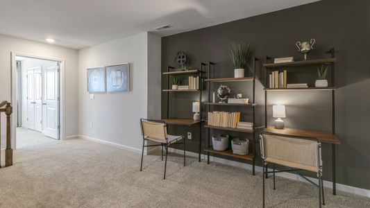 The Meadows at Kinsley by D.R. Horton in Jamestown - image 19