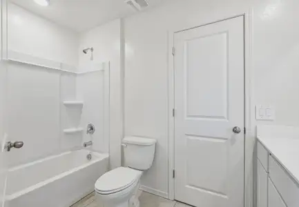 Stonebridge Manor by Starlight Homes in Waddell - image 7