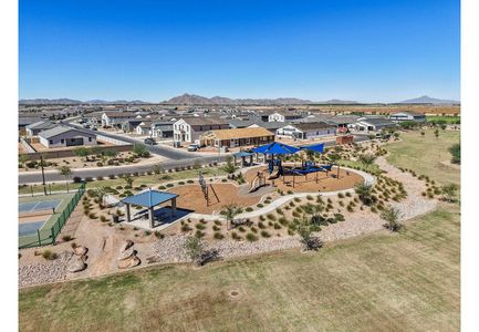 Amarillo Creek by Starlight Homes in Maricopa - image