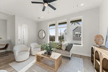 Highland Gardens by Faircroft Homes in Houston - image 17