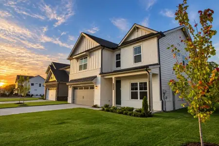Salem Oaks by Goodall Homes in Rockvale - image 12