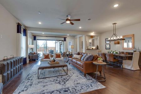 Elements at Viridian - Traditional Series by David Weekley Homes in Arlington - photo 29 29