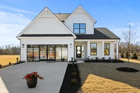 Founders Club by Eastwood Homes in Moore - image