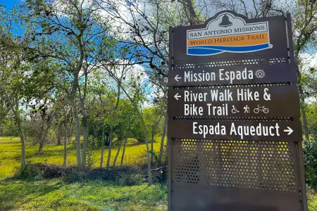 Lone Oak by M/I Homes in San Antonio - image