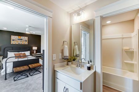 Hampton Woods by Eastwood Homes in Charlotte - photo 24 24