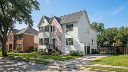 4300 Darsey St (Bellaire) by InTown Homes in Bellaire - image