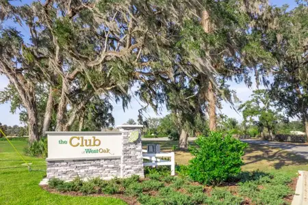 West Oak by Century Complete in Ocala - image 1