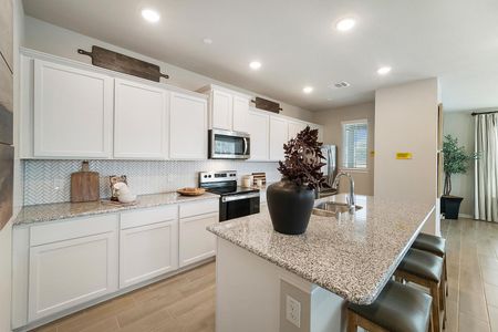 Seven Oaks Townhomes by HistoryMaker Homes in Tomball - photo 49 49