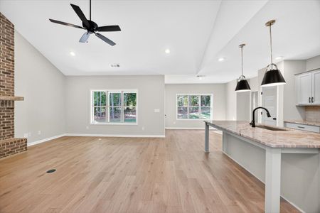 Fair Oaks by Trademark Quality Homes in Thomaston - image 10
