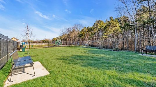 One Lebanon Place: Avenue Collection 4