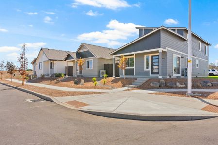 Feather Ridge by MonteVista Homes in Redmond - image