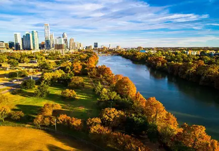 The Loren at Lady Bird Lake by Sardis Developments in Austin - photo 7 7