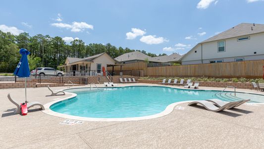 Madison Bend Community Swimming Pool