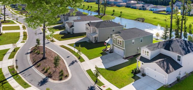 Warner Crossing by Lennar in Loris - image