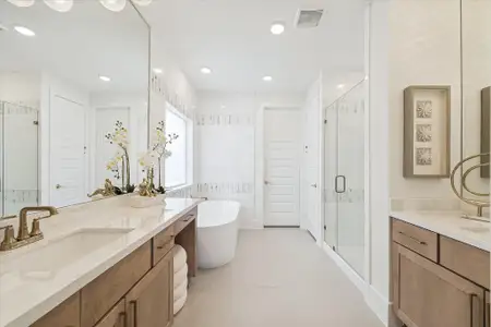 Austin Point - 40' 16