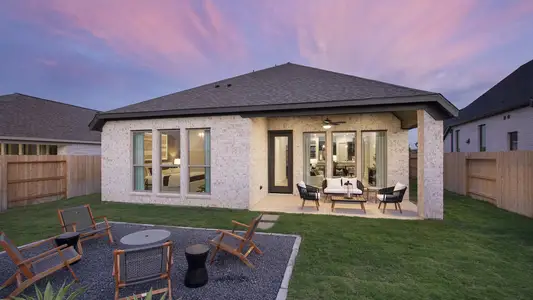 Everly 45' by Perry Homes in Hockley - image 4