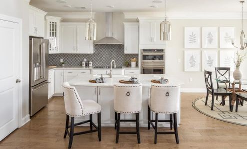 Founders Club by Eastwood Homes in Moore - image 6