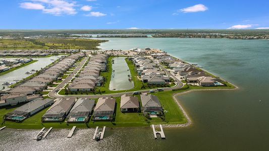 Esplanade Lake Club Condos by Taylor Morrison in Fort Myers - image