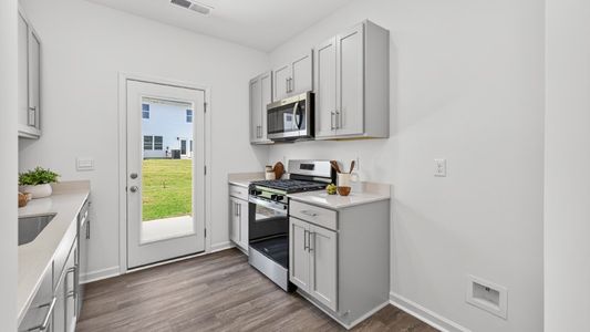 The Townes at Galvins Ridge by D.R. Horton in Sanford - image 7