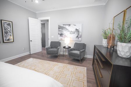 Myers Park by Grant & Co in Arlington - image 16