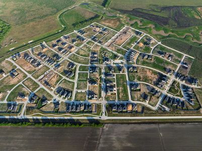 Austin Point by Newmark Homes in Richmond - image 11