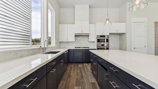 Avondale by InTown Homes in Houston - image 10